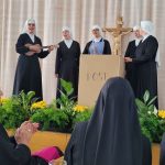 Begrüßungslied für die neuen Novizinnen